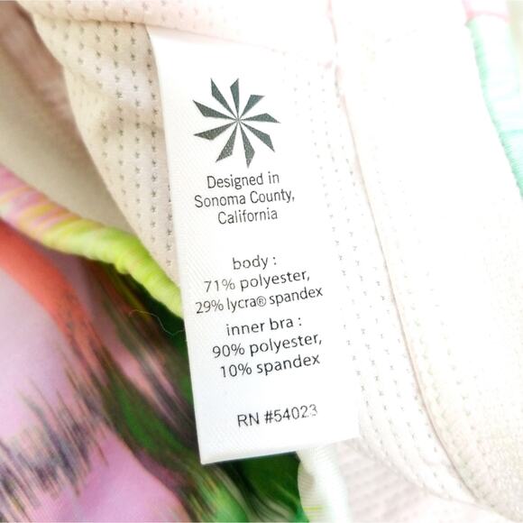 Athleta colorful watercolor strappy sports bra XS - Picture 8 of 10